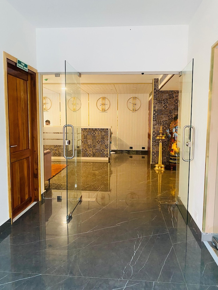 The Habitat Suites, walkable distance to Guruvayoor temple