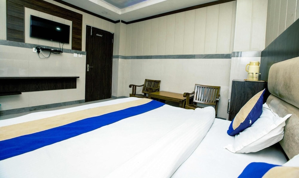 Hotel Subash