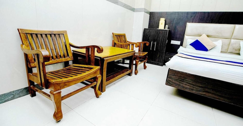 Hotel Subash