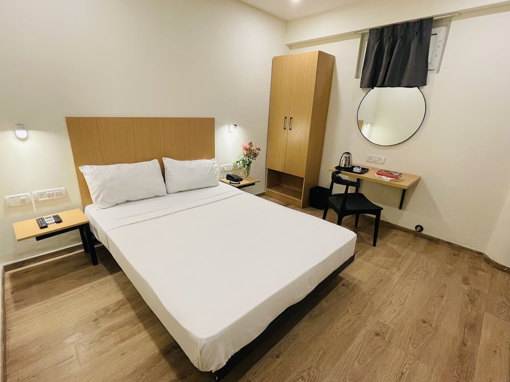 Sanctum Suites Richmond Road