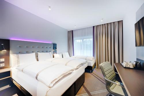 Premier Inn Regensburg City Centre