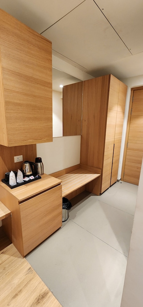 OYO 10323 Hotel Gorbandh