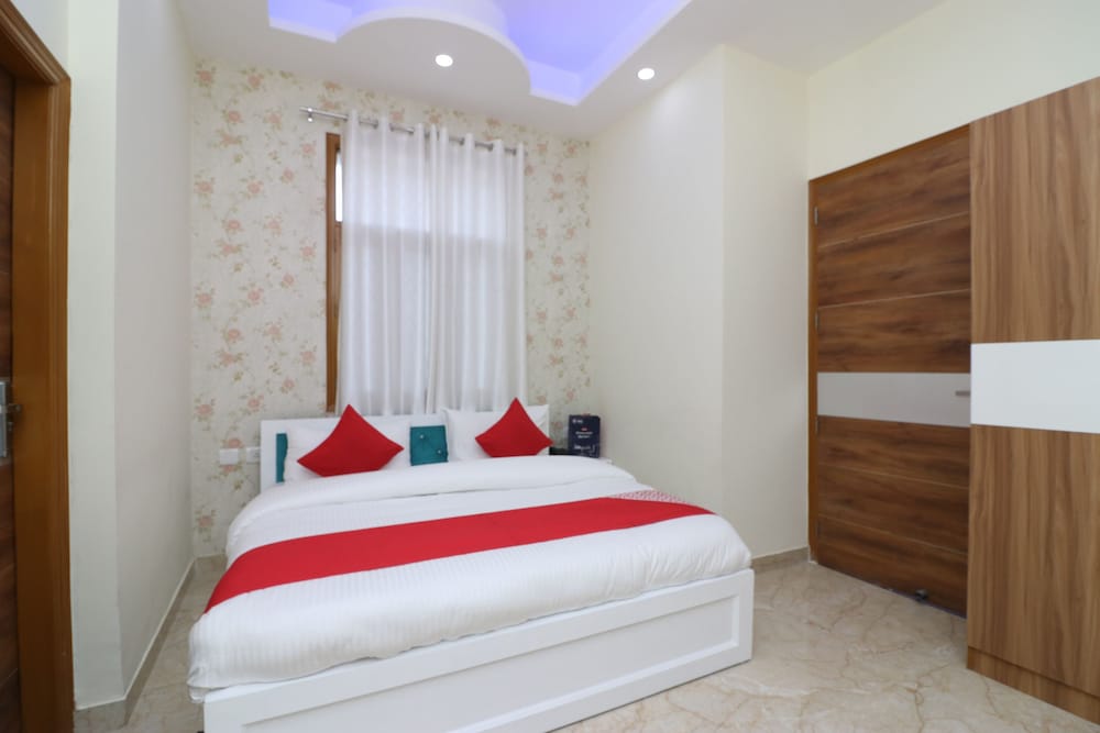 Hotel Grand Palace