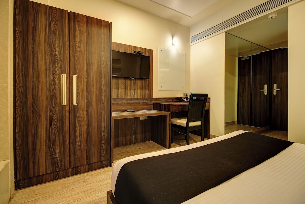 Hotel Mumbai House Juhu, Santacruz West