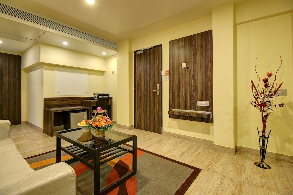 Hotel Mumbai House Juhu, Santacruz West