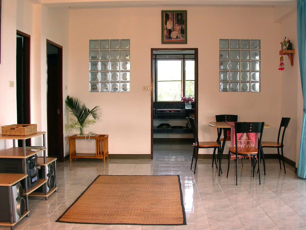 Seaview Paradise Mountain Holiday Villas