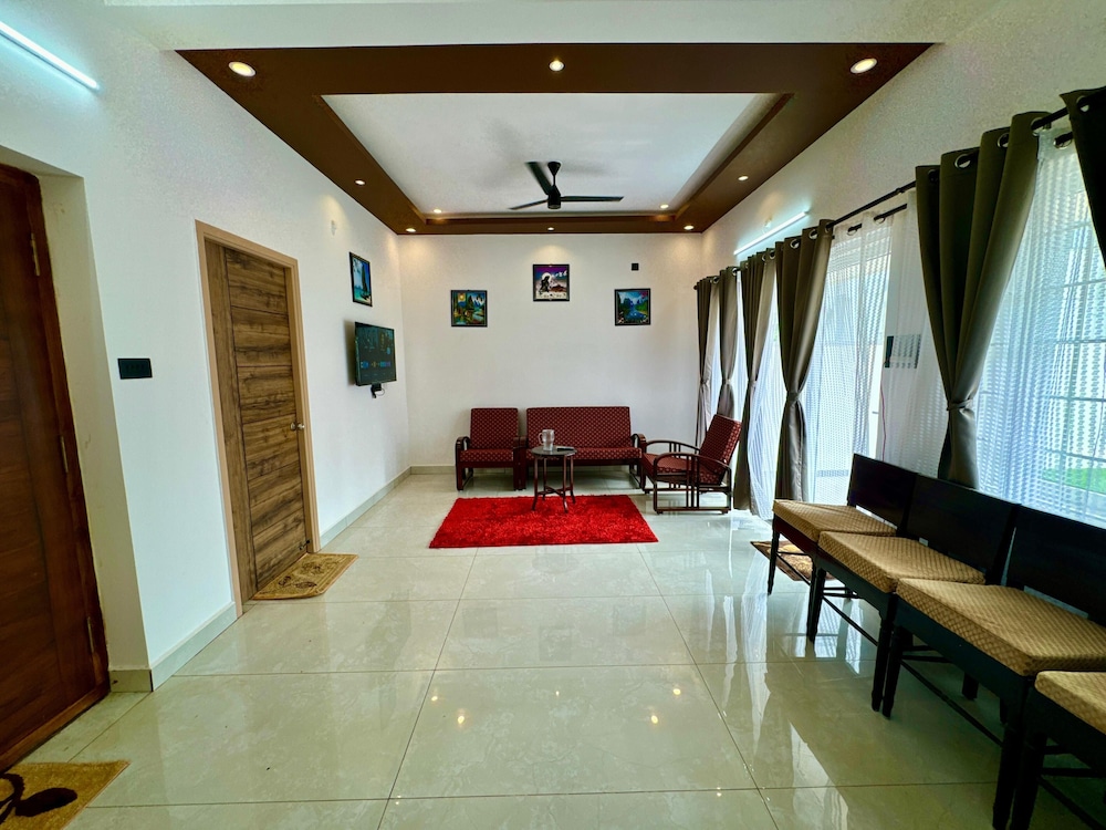 ECR Holidays Lavish Homestay