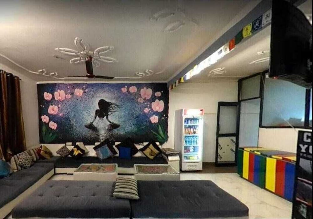 Orchid Hotel and Hostel