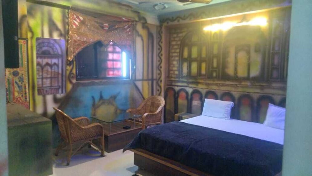 Orchid Hotel and Hostel