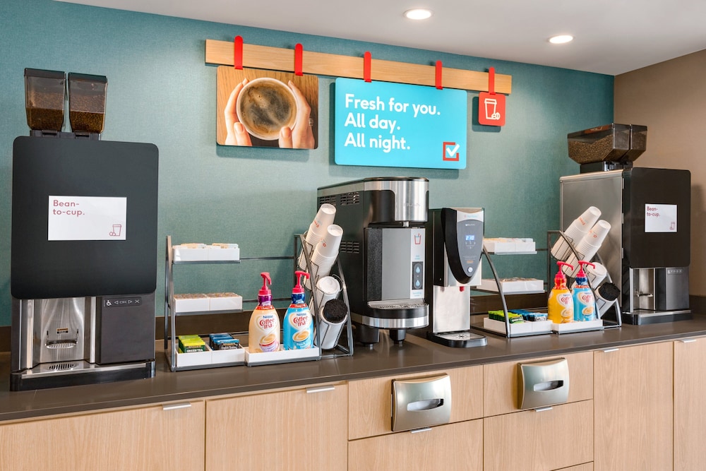 avid hotel Perry-National Fairground Area by IHG