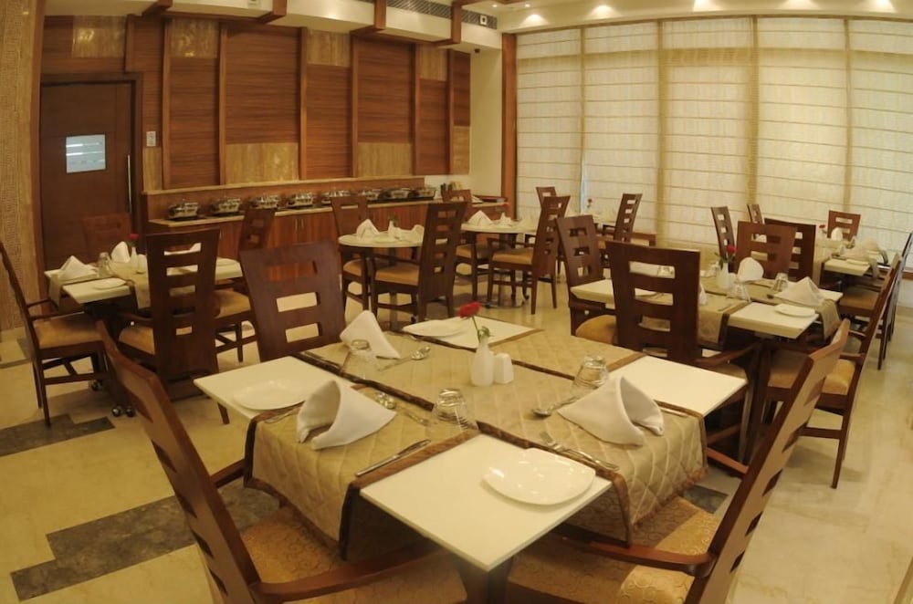 K Hotel, Faridabad