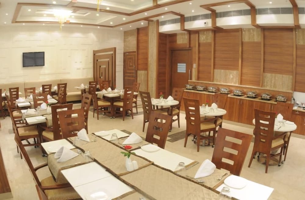 K Hotel, Faridabad