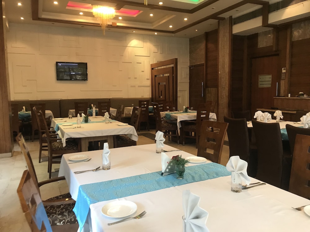 K Hotel, Faridabad