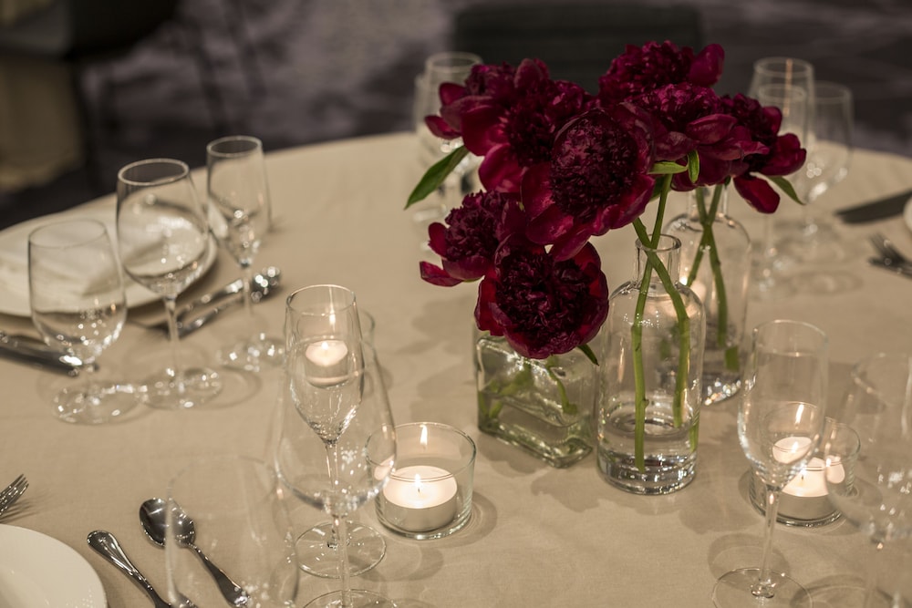 Kimpton Everly Hotel Hollywood by IHG