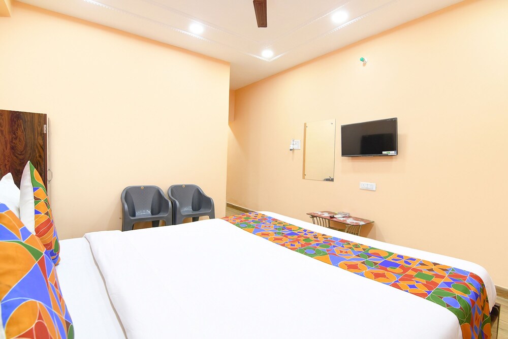 Fabhotel Olive Inn I