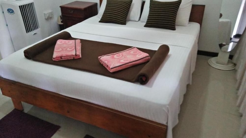 59B Rest Inn Ella