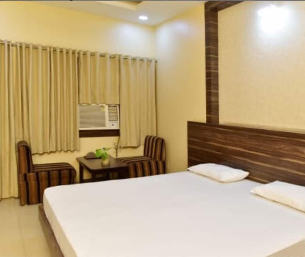 Hotel Silver Inn