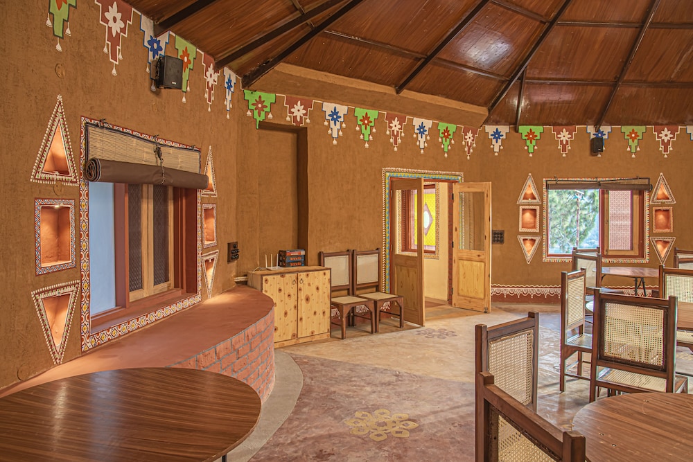 A Kasauli Ggaon by Echor