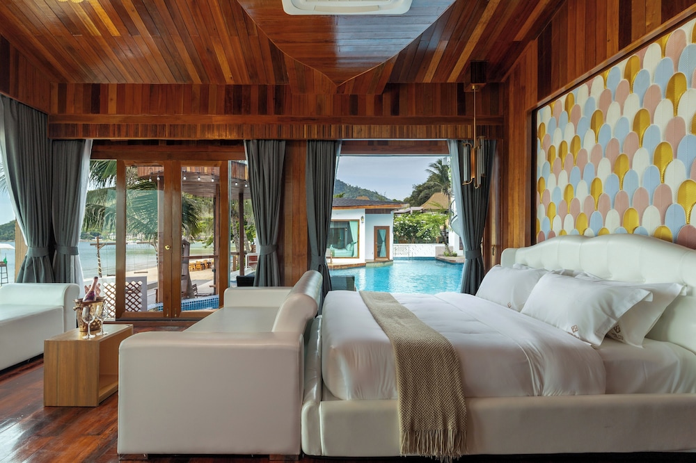 Hotel Villa Aokhanom Beachfront