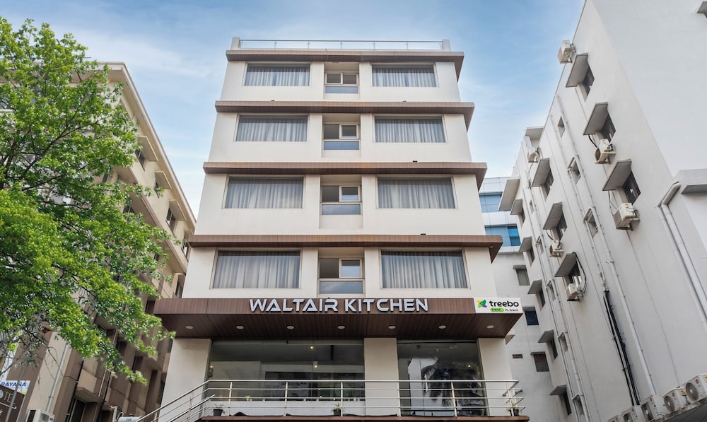 Treebo PL Grand, Vishakapatnam