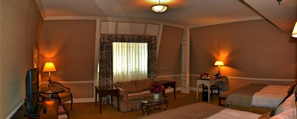 The Wall Street Inn