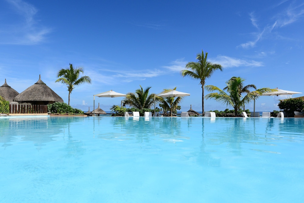 Veranda Pointe Aux Biches Hotel