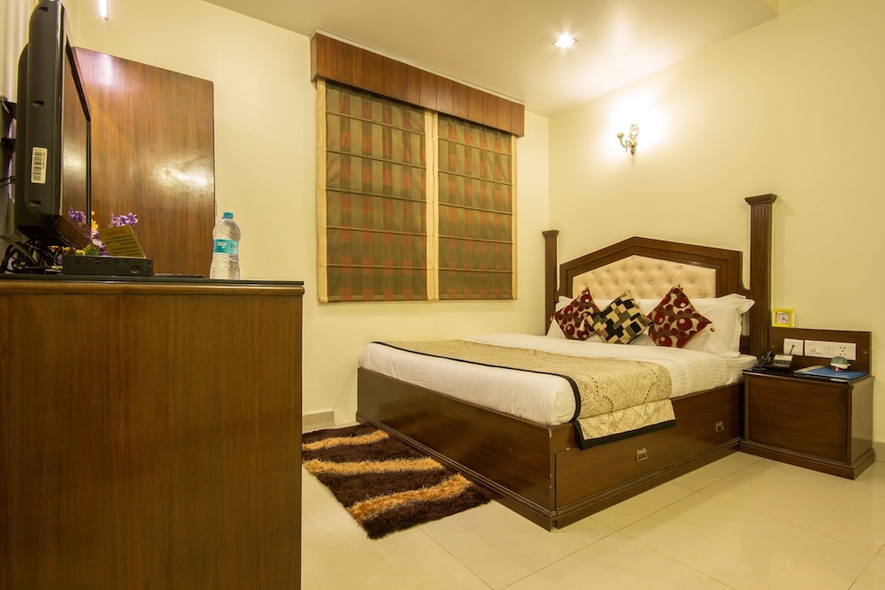 Hotel Grand Park inn