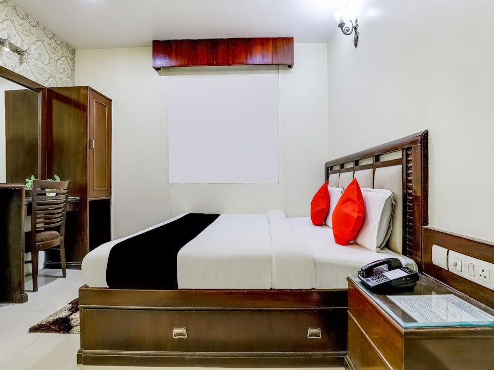 Hotel Grand Park inn
