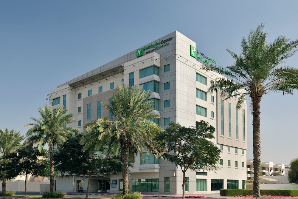 Holiday Inn Express Dubai Jumeirah by IHG