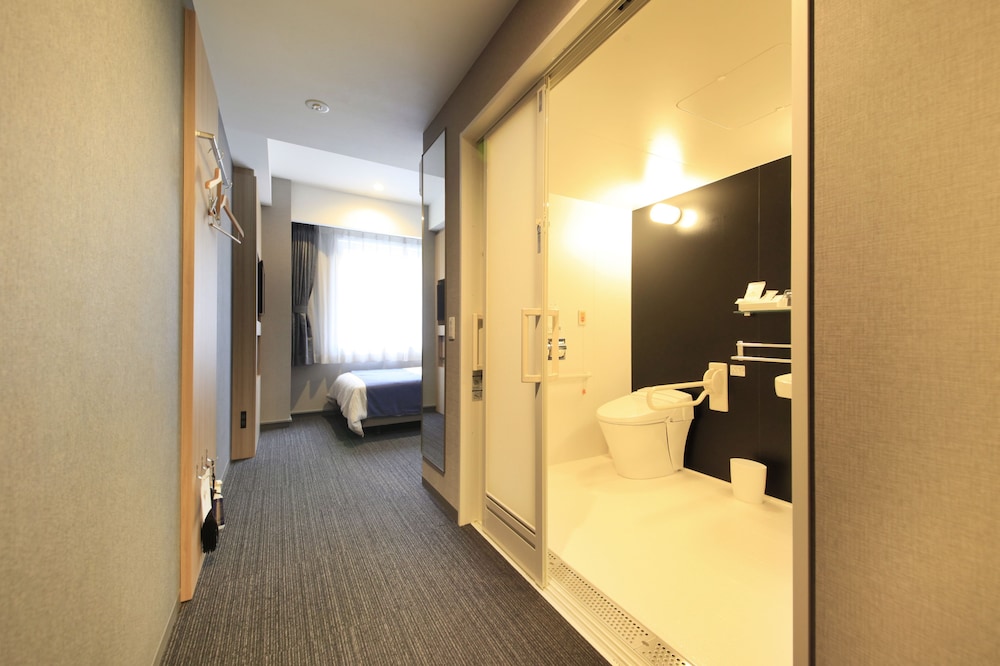 Quintessa Hotel Osaka Shinsaibashi Comic&Books