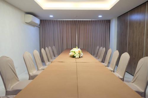 Christella Hotel Laemchabang