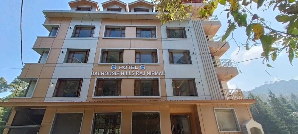 Hotel Dalhousie Hills Raj Nirmal