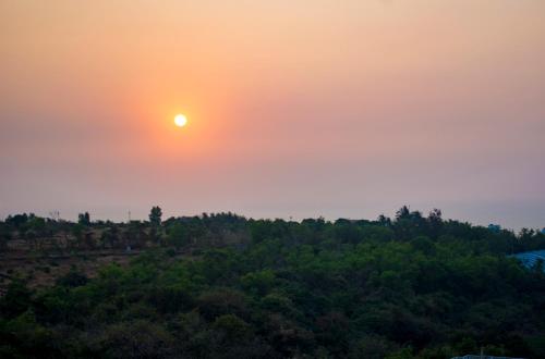 Mango Valley Resorts Ganpatipule