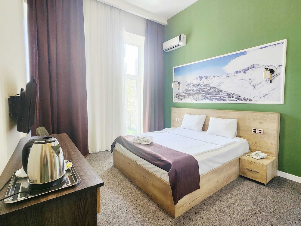 Elysium Hotel