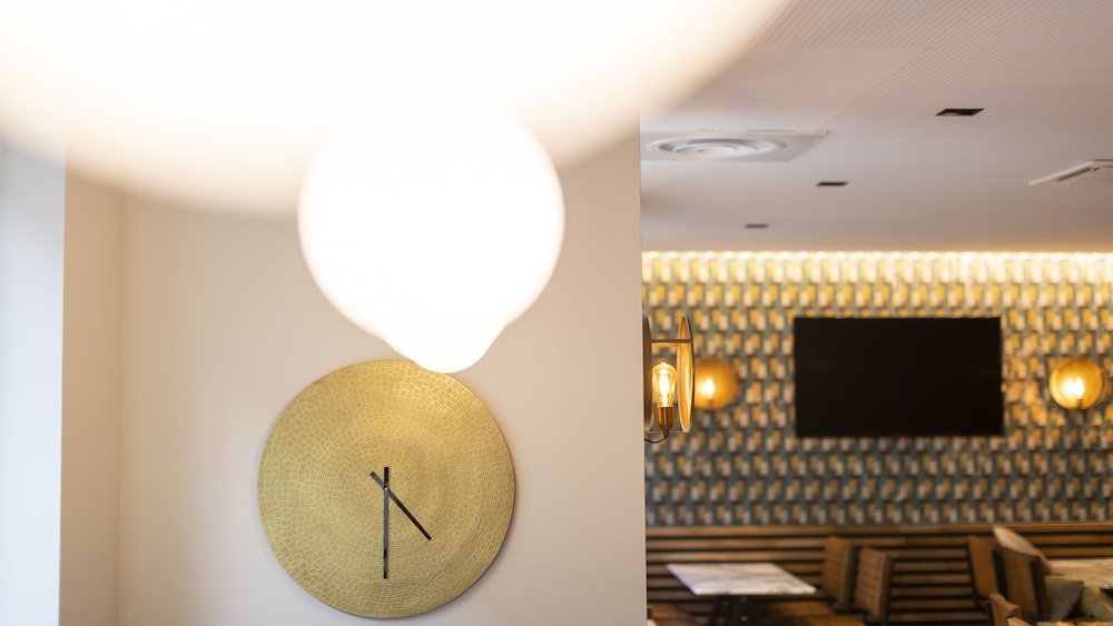 37 Lodge La Défense Courbevoie