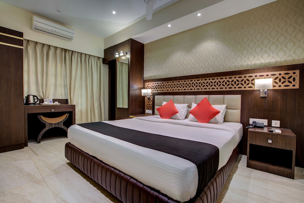 Capital O 16172 Hotel Radiant