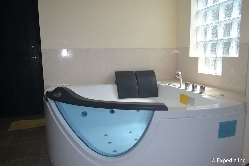 Boomerang Hotel