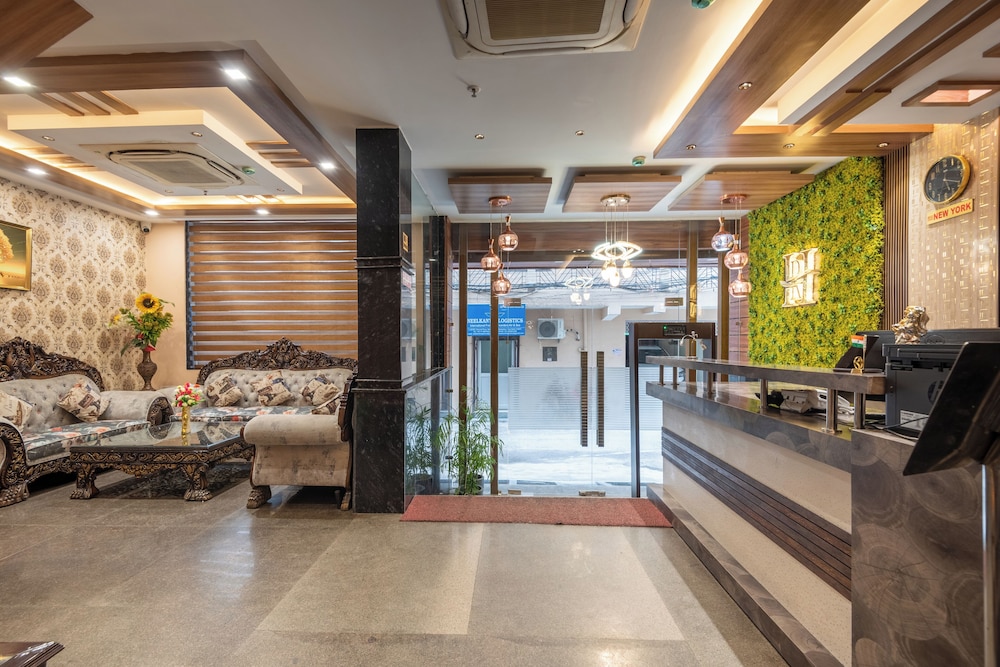 royal inn igi airport