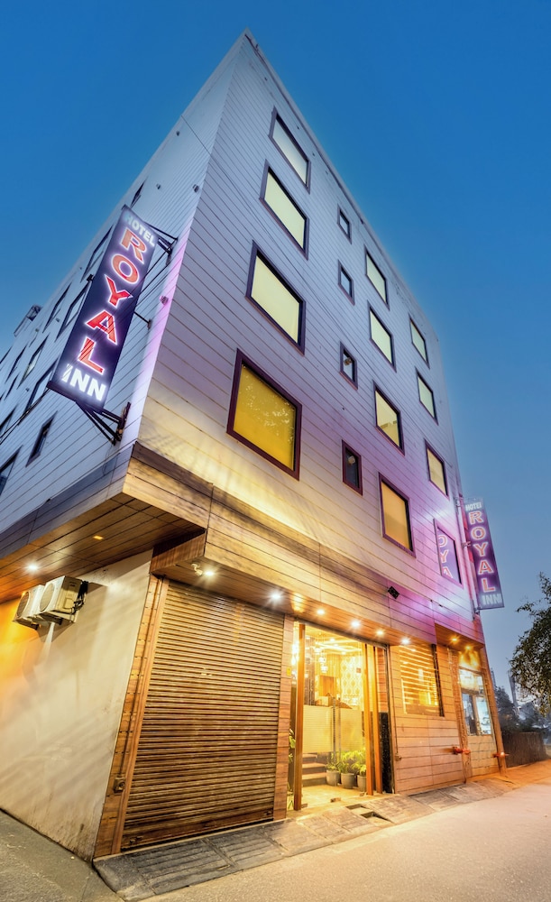 royal inn igi airport