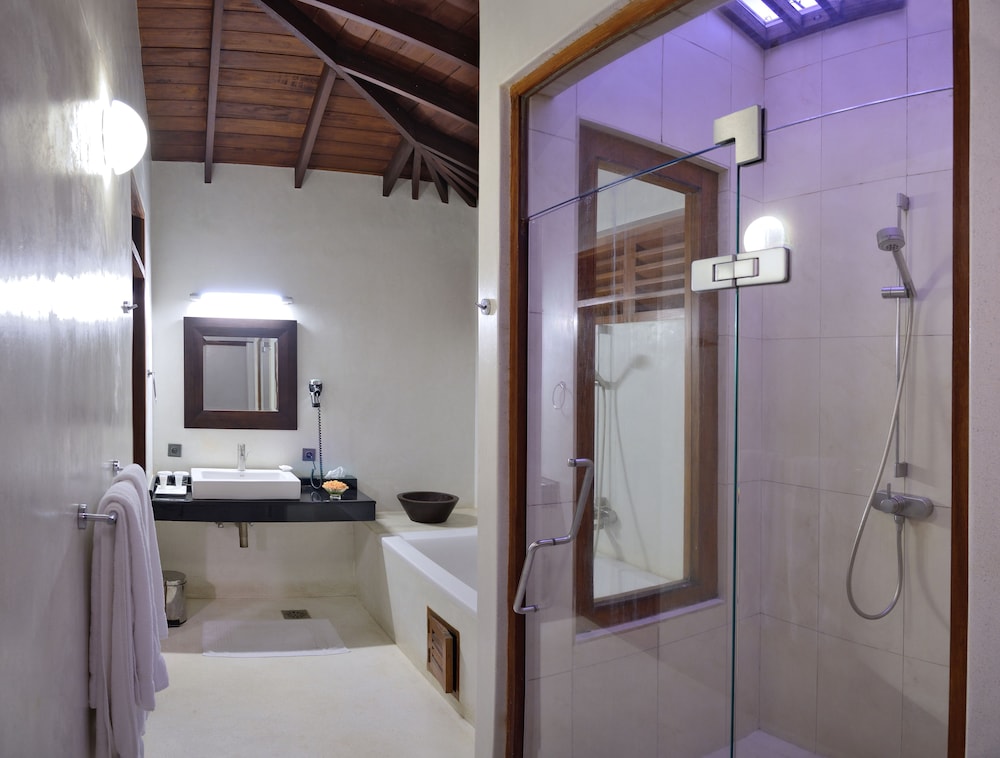 Weligama Bay Resort
