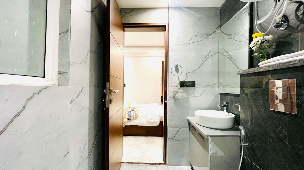 ZEN Studios - DLF CyberCity Gurgaon