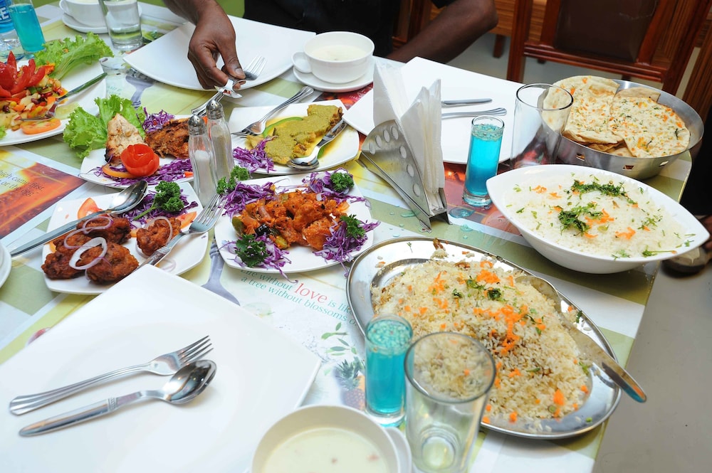 Shanthi Castle International Premium Hotel