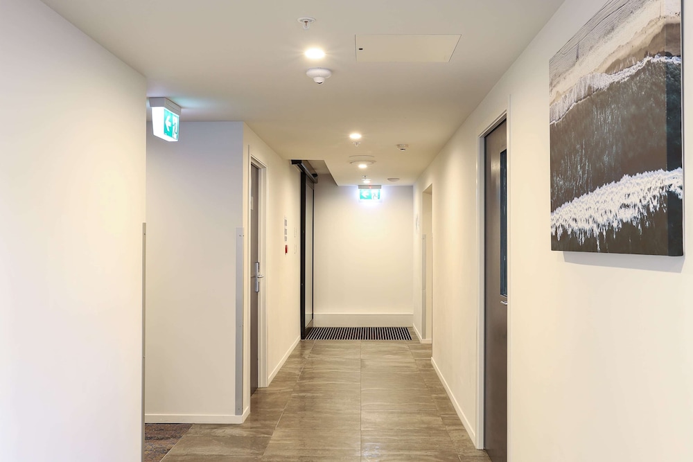 Ramada by Wyndham Wellington Taranaki Street
