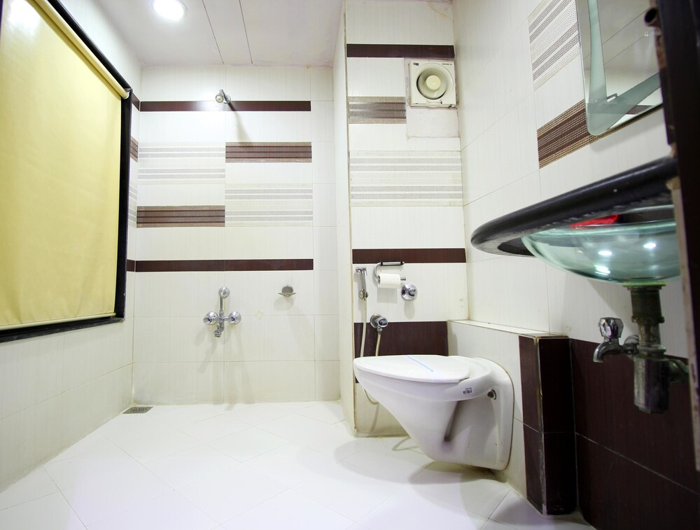Hotel Marshall The Grand, Paldi