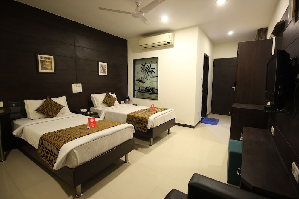 Hotel Marshall The Grand, Paldi