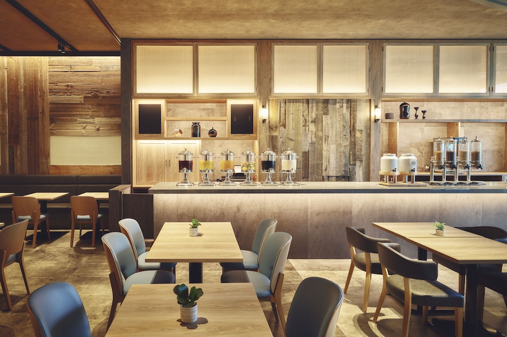 Holiday Inn Express Osaka City Centre - Midosuji by IHG