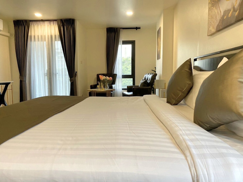 NORN Riverside Bangkok Hotel