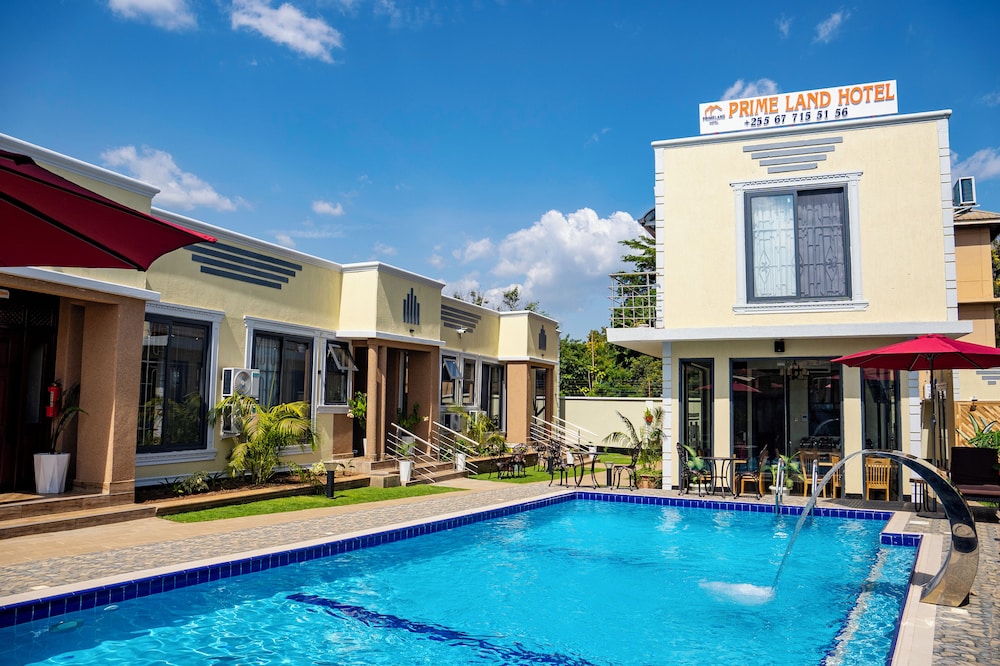PRIMELAND HOTEL