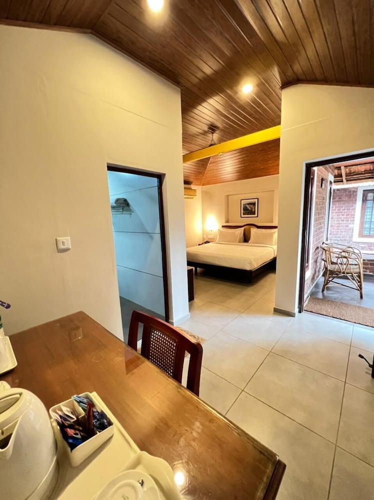 Abad Harmonia Ayurveda Beach Resort