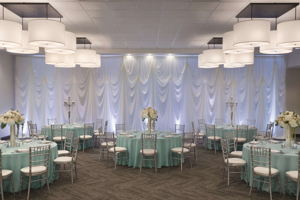 Hyatt Place Chicago/O'Hare Airport
